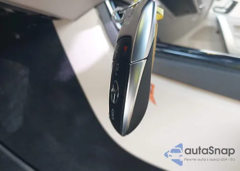 2020 Mercedes-Benz A 220 z USA, uszkodzony, nr VIN WDD3G4EBXLW038045